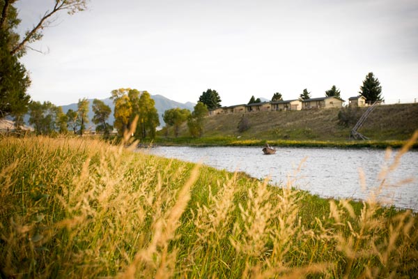 Montana Fly Fishing Lodges YVL