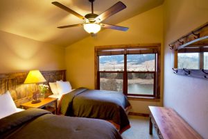 Montana Fly Fishing Lodges YVL Slider 2